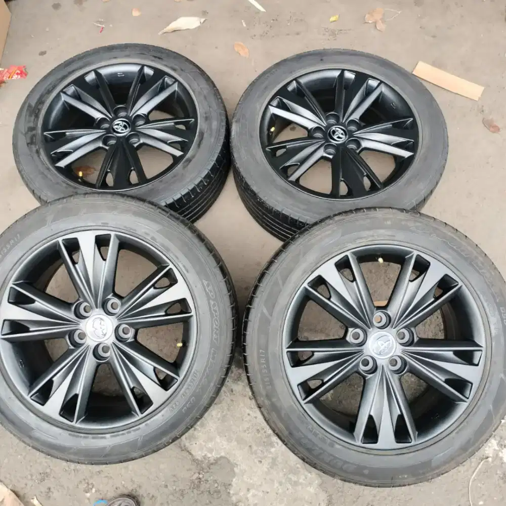 Rep velg oem innova venturer ring 17 ban 215/55 R17