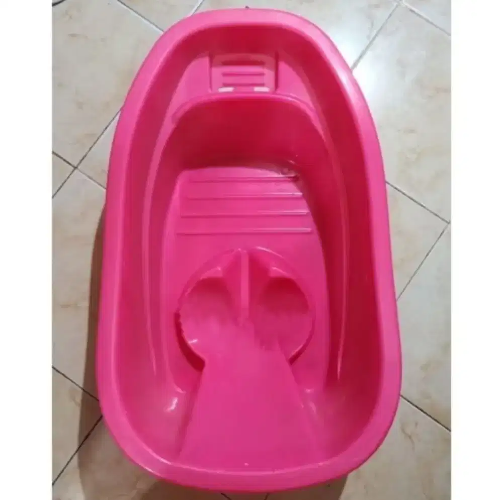 Bak mandi bayi / kolam bayi / baby bath pink