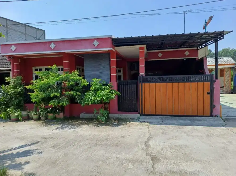 DIJUAL RUMAH LOKASI STRATEGIS 1 LANTAI PERUMAHAN PONDOK DAMAI