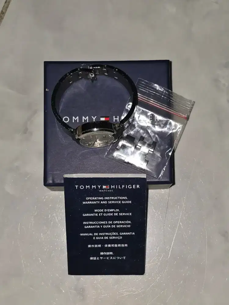 Jam Tangan Wanita Tommy Hilfiger Rantai