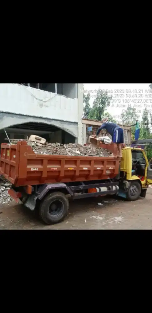 Pembersihan puing,tanah,sampqh proyek DLL