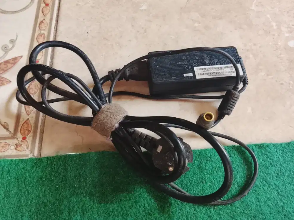 Adaptor leptop Lenovo LDX65NDT3