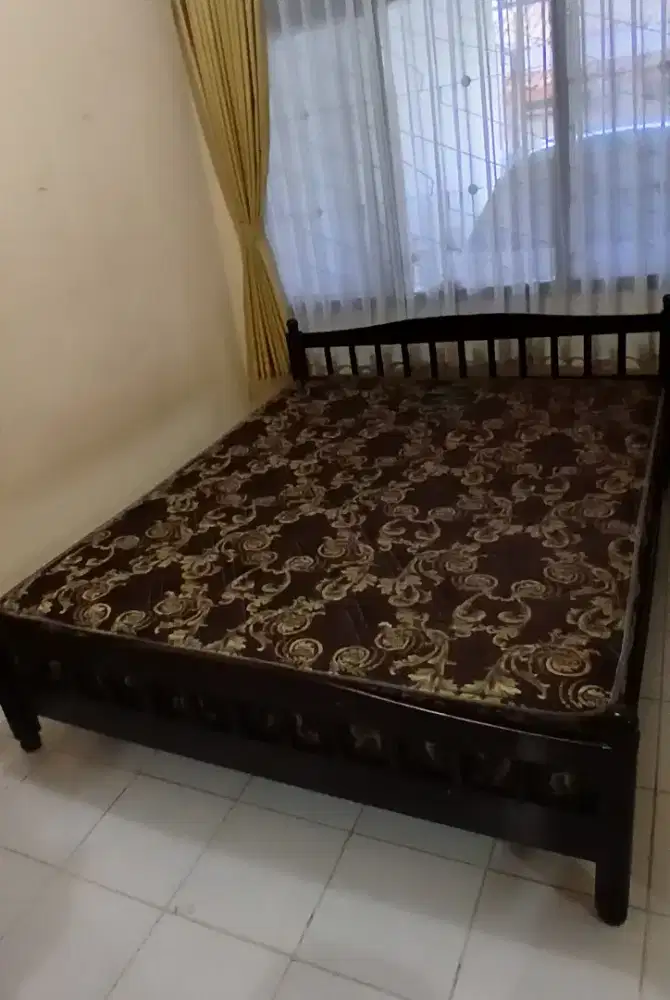 Ranjang Kayu Handmade