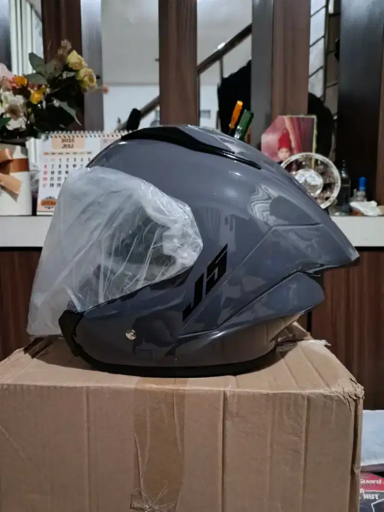 MLA J5 ABU GLOSSY, KONDISI BARU