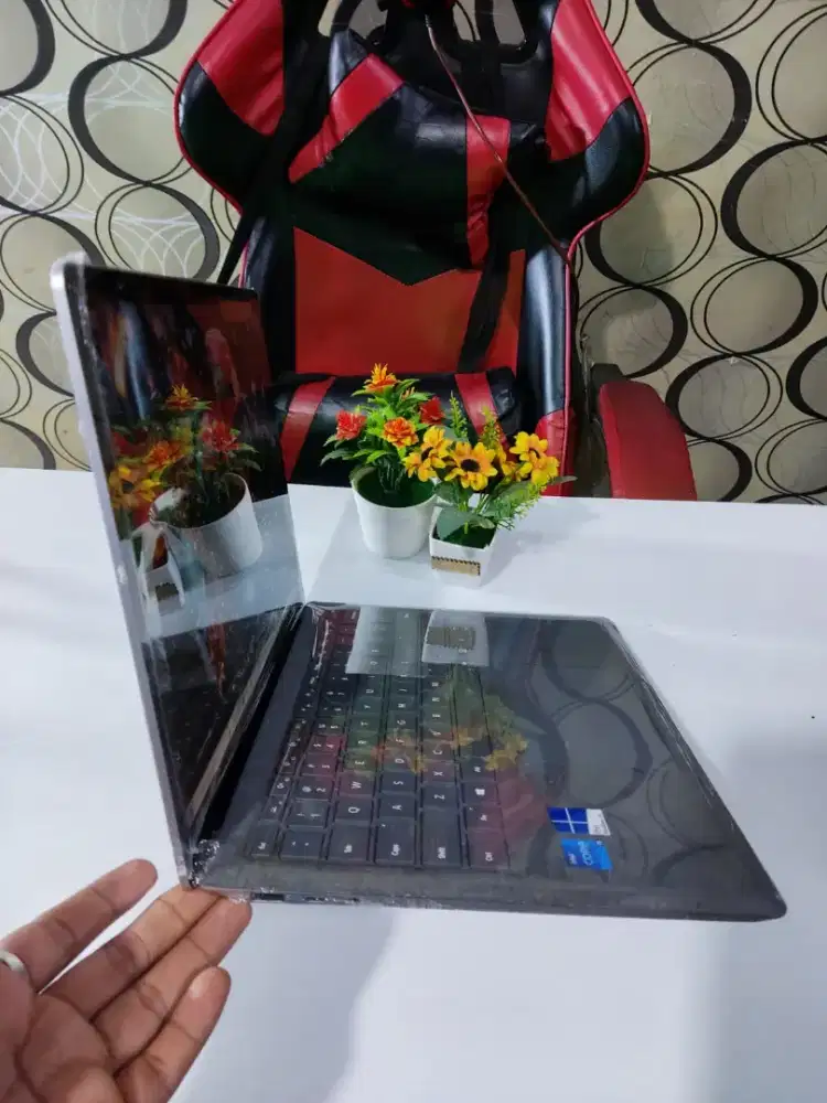 Laptop Slim Microsoft Surface  cire i5 Ram 8/128gb Ssd Touchscreen COD