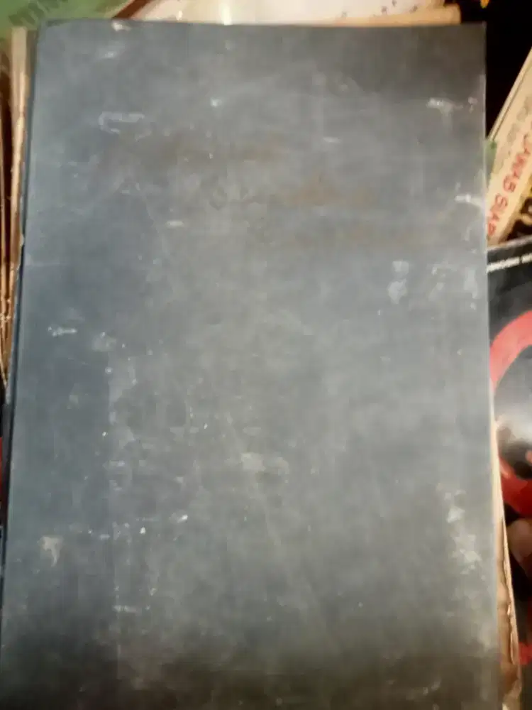 Buku original dibawah bendera revolusi