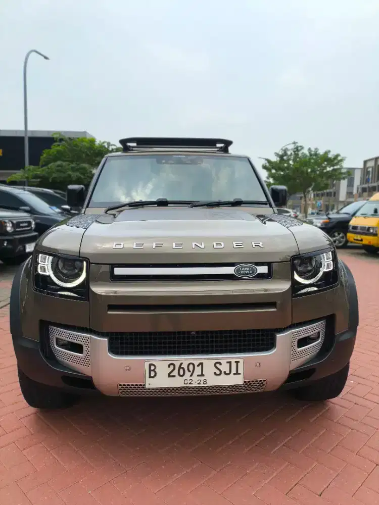 LAND ROVER DEFENDER 90 SE P300 2021