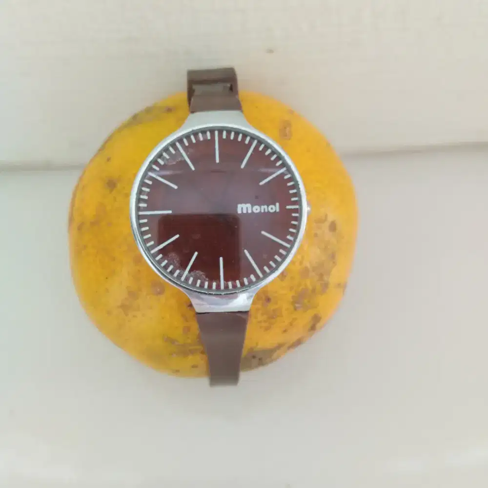 JAM TANGAN PRELOVED MONOL