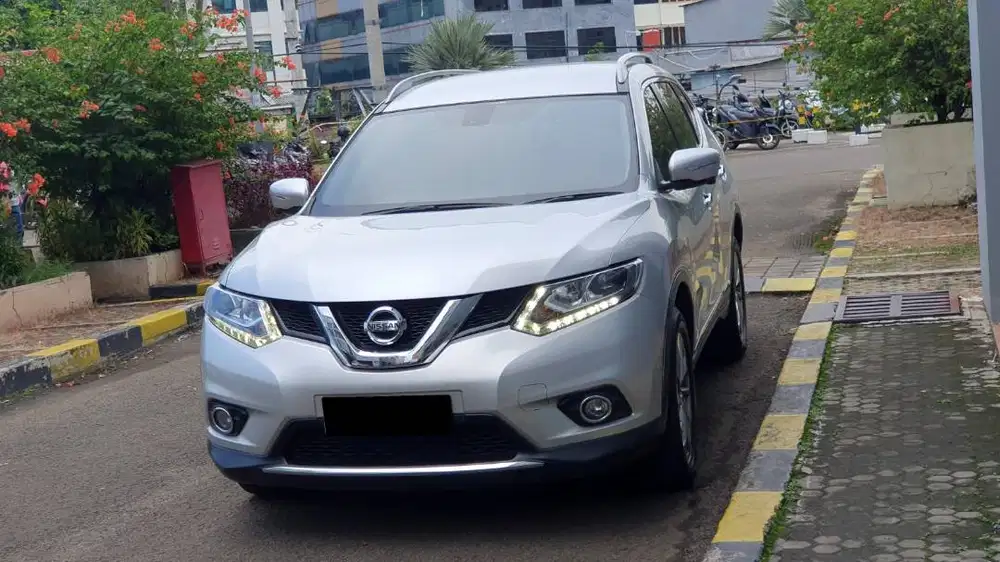 [ GARANSI 5TH ] Nissan Xtrail X-trail 2.5 CVT AT Camera360 2018/2019