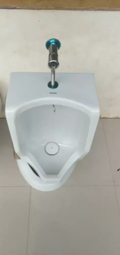 Jual urinoir toto tipe U57M fullset