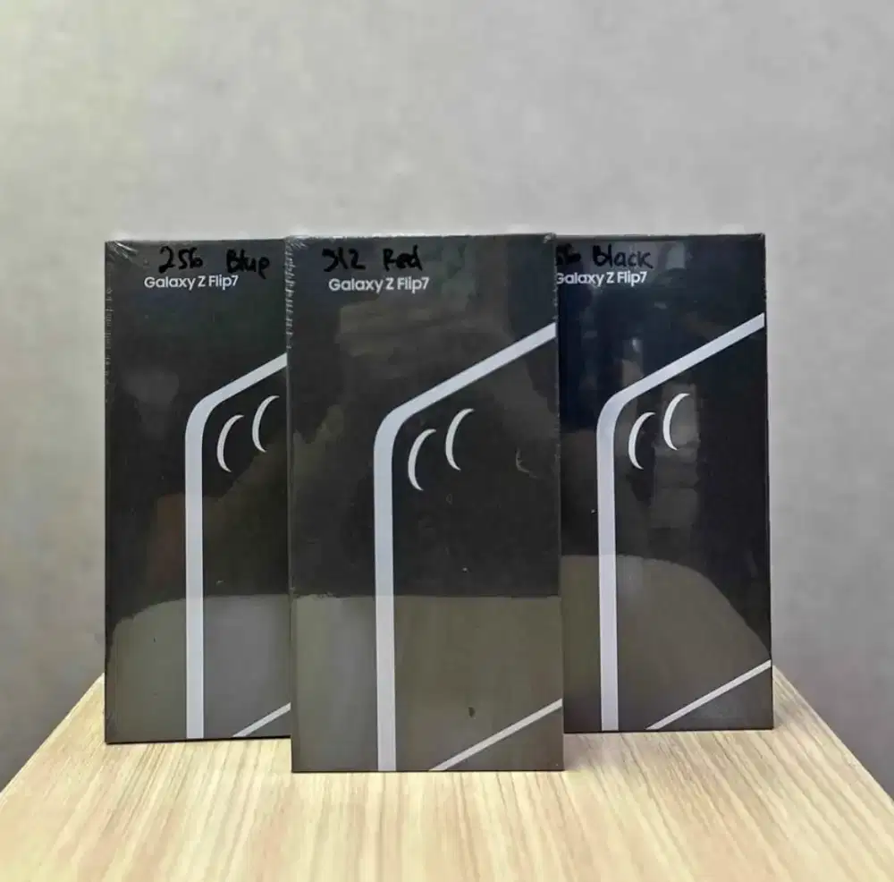 Promo Samsung Z Flip 7 12/256 Baru