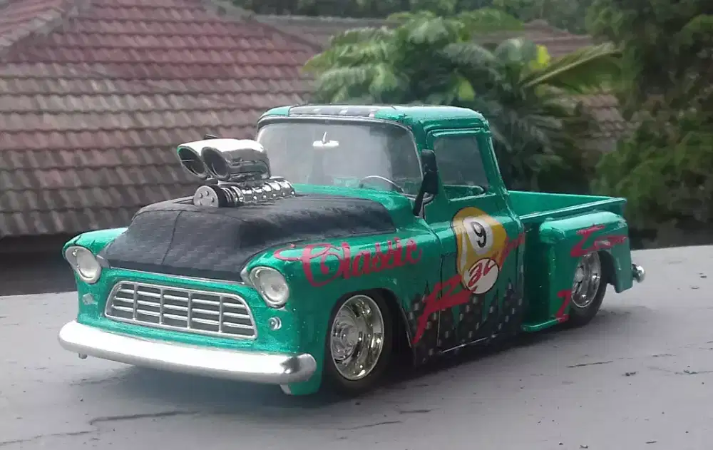 Diecast 1/24 JADA 1955 Chevy STEPSIDE  Blown Engine