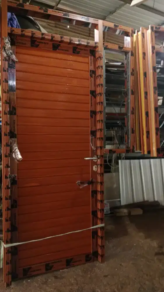 Pintu kusen aluminium