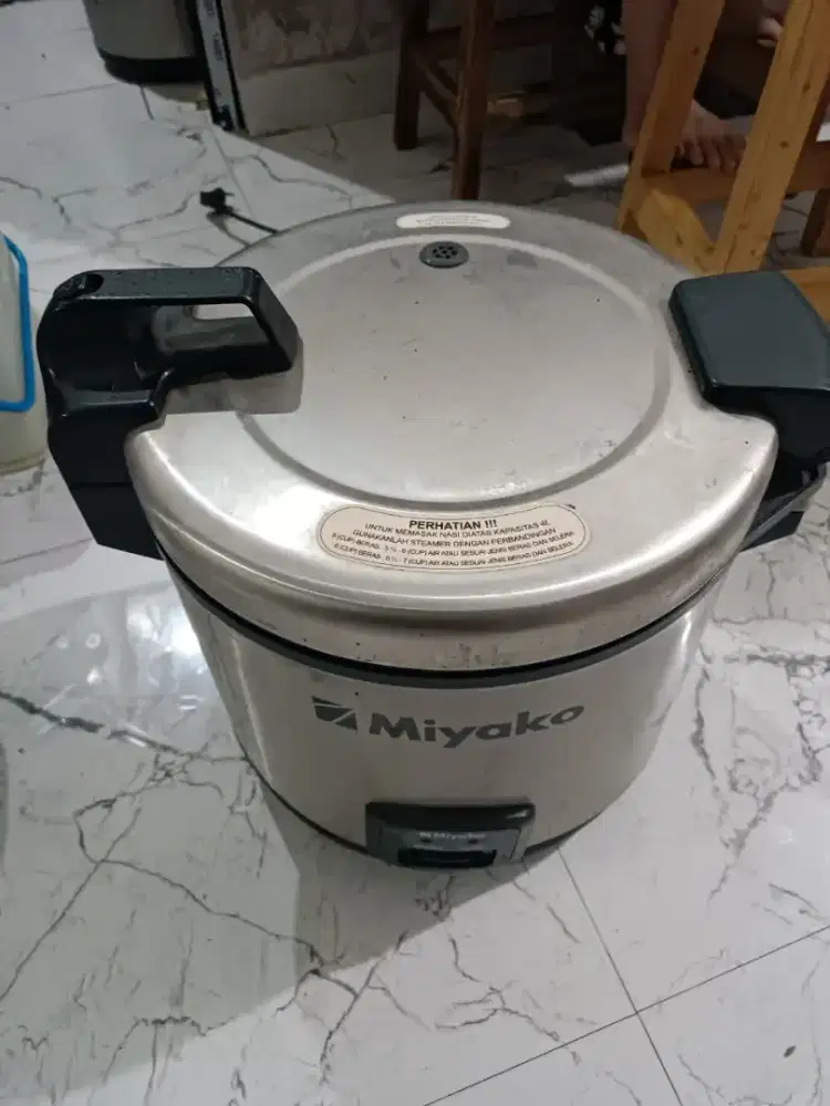 Magic com miyako 6L murah