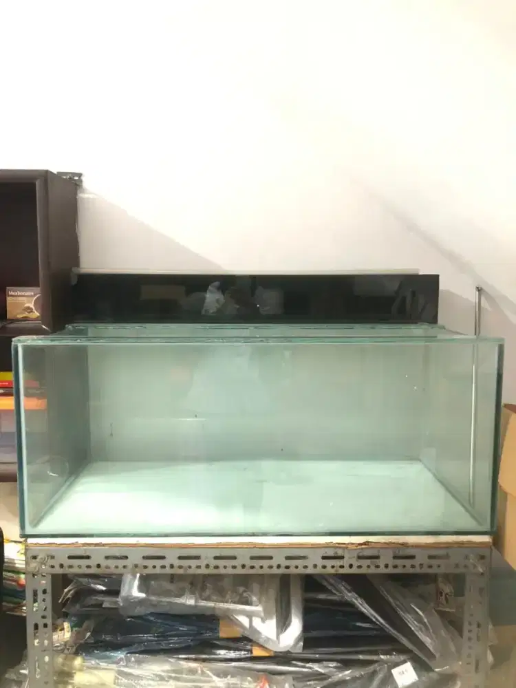 Aquarium kaca tebal 10mm
