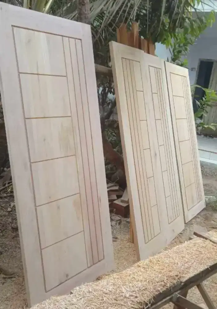Jual daun pintu bahan kayu mahoni dan jati
