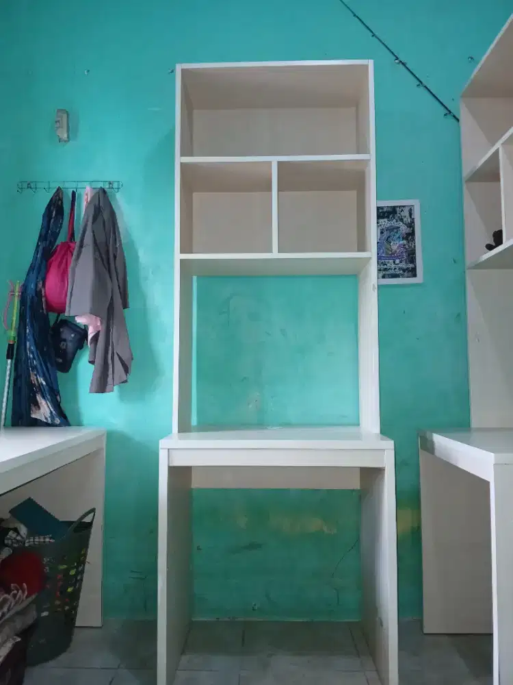 Take all 1 Lemari Meja Belajar dan 1 Meja Belajar