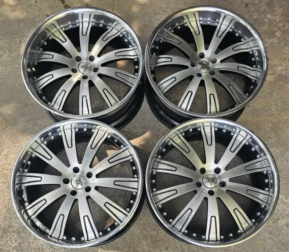 Velg ring 22 original autocouture japan pcd 5x114/112