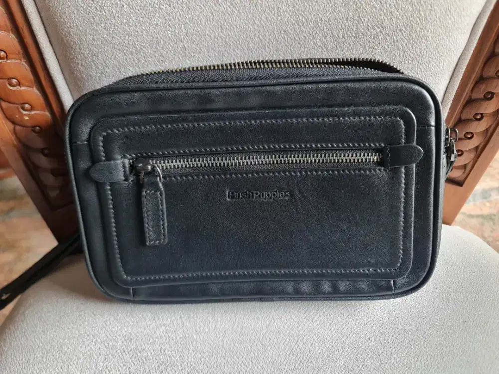 Tas Pria Clutch Second Hush Puppies Original Black