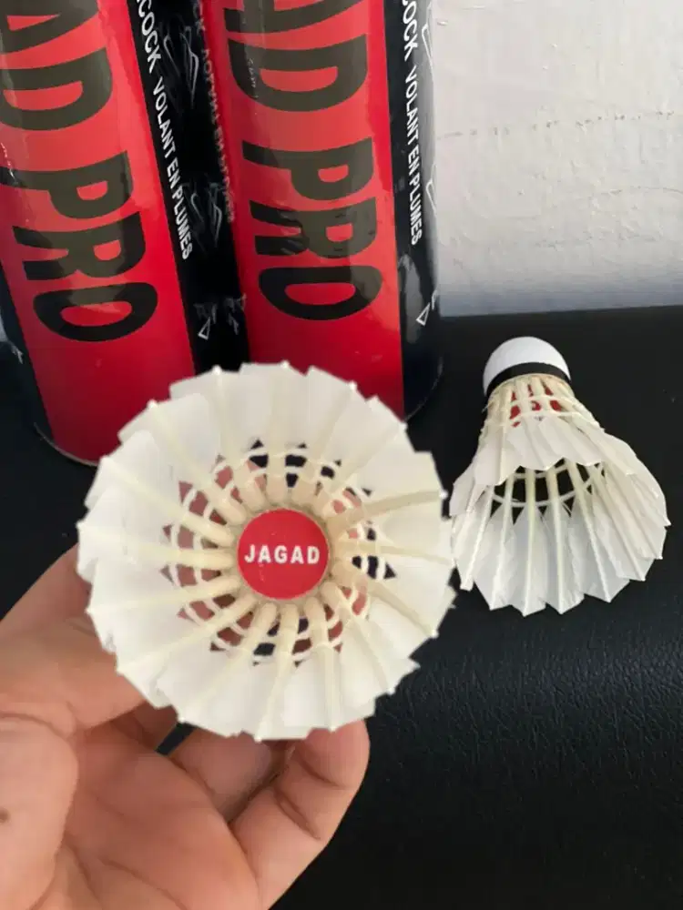 Shuttlecock JAGAD PRO MERAH | Asli Bulu Angsa Terbaik di Indonesia