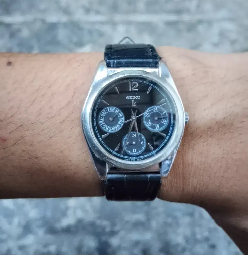 Jam tangan Seiko Lukia