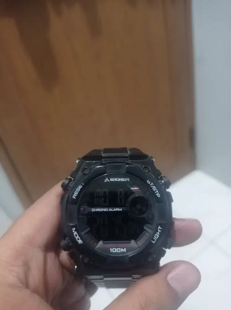 Jam tangan EIGER