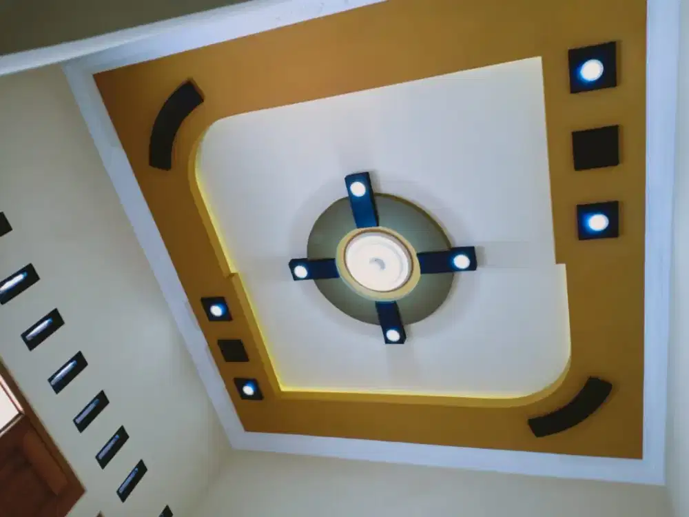 Jasa tukang baja ringan pasang plafon gypsum partisi pvc partisi murah