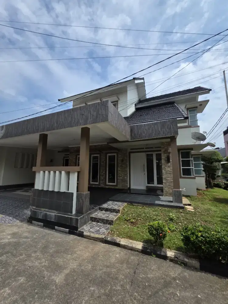 Rumah Minimalis 2 Lantai