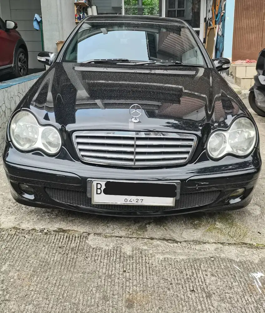 Mercedes-Benz C240 W203 2005 Sport (Non-Sunroof) Automatic