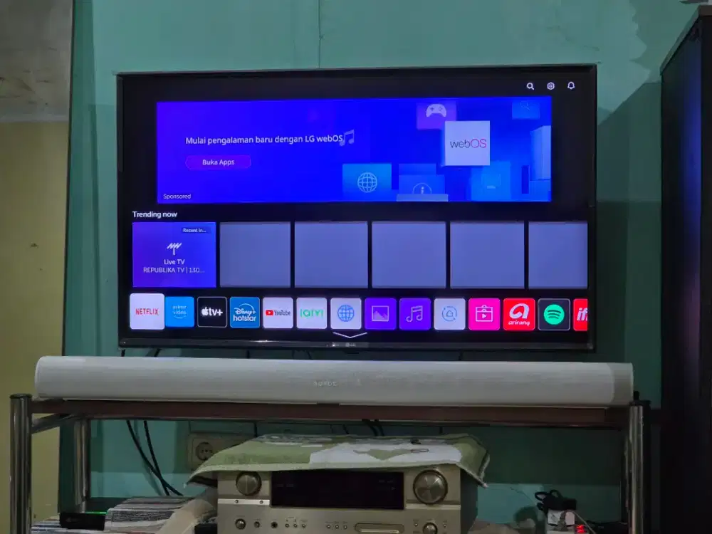 LG 43 inch. Tanpa kaki