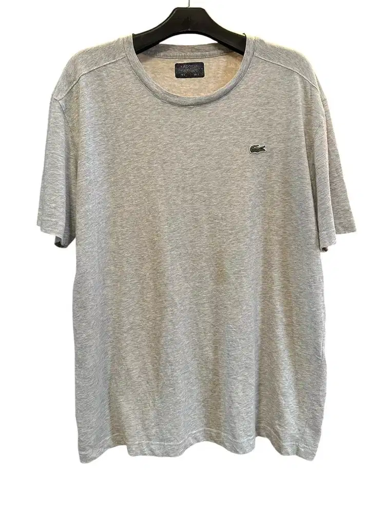 Kaos Lacoste sport size L panjang 70 LD 110