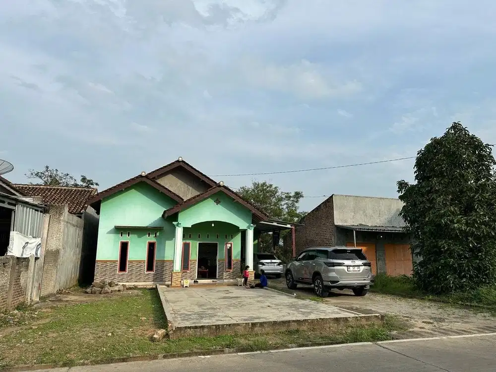 DIJUAL CEPAT TANPA PERANTARA - HUNIAN RUMAH LOKASI STRATEGIS