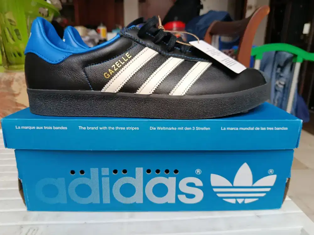 Adidas gazelle 85 x Atmos original