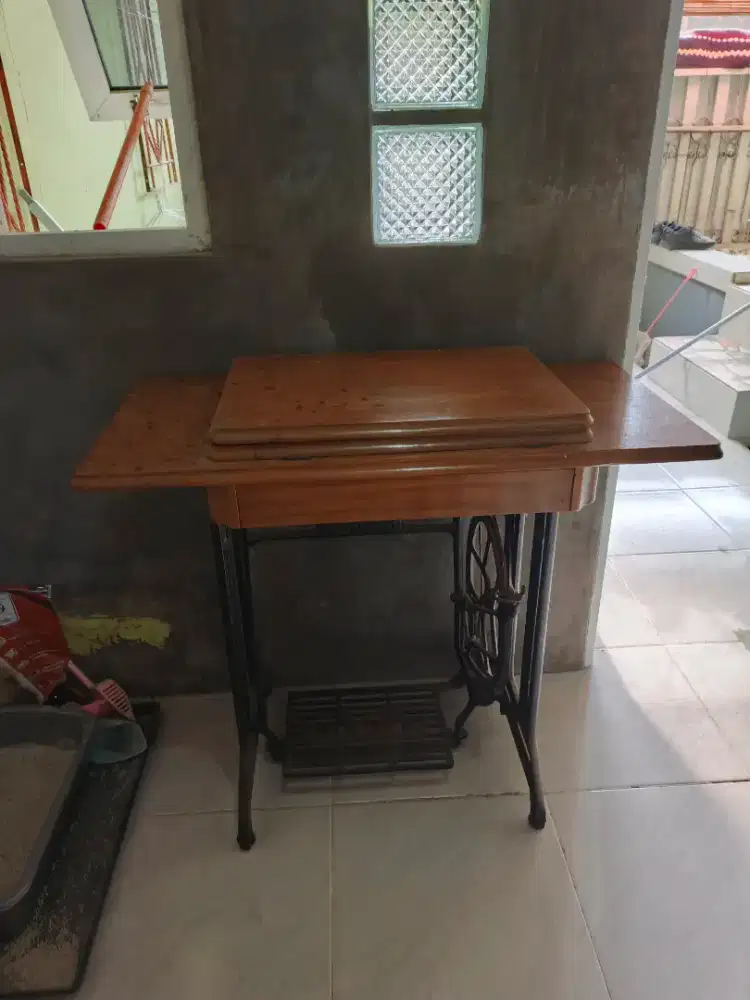 Mesin jahit Butterfly