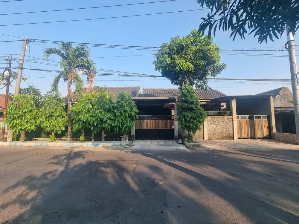 Rumah dijual CEPAT lokasi strategis posisi hook