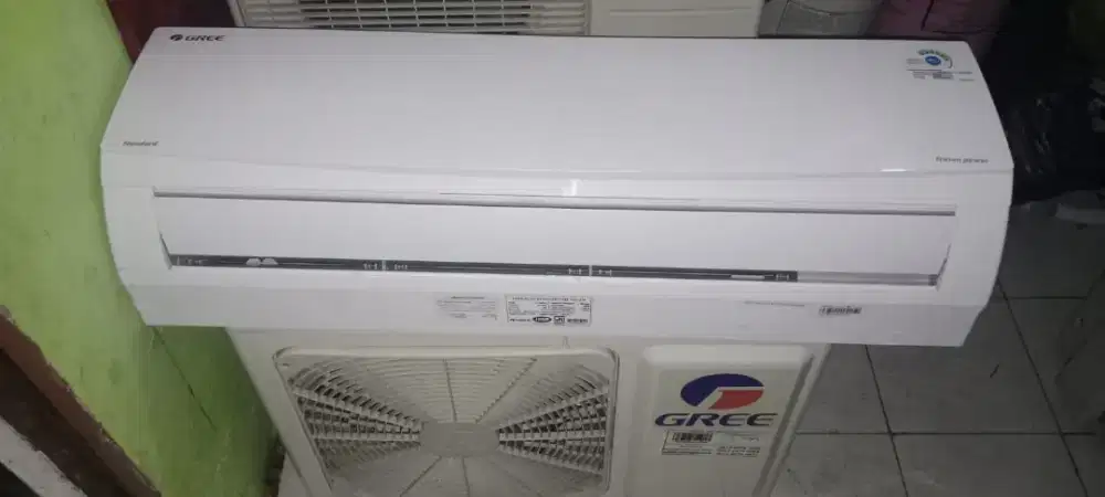 Ac bekas Gree R410a  2pk+pasang