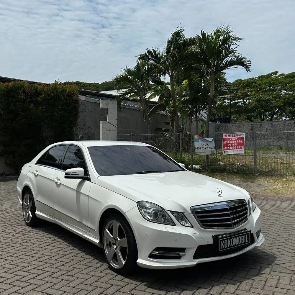 [KM 90RB] MERCEDES BENZ E250 AVANTGARDE W212 2013