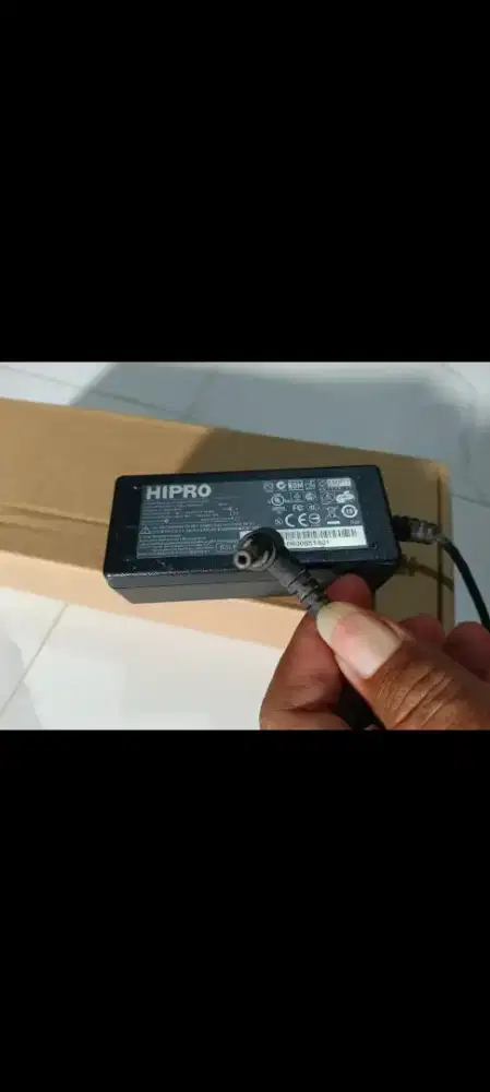 Charger laptop acer, toshiba axioo dll ori +normal