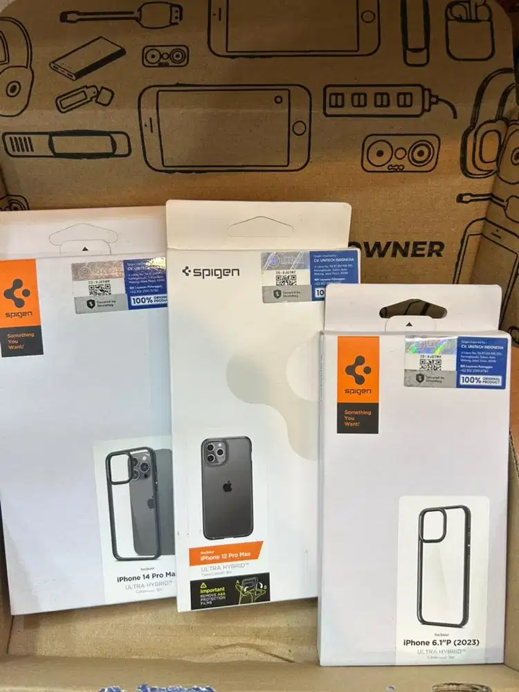 CASE SPIGEN ULTRA HYBRID IPHONE 15 PRO,14 PRO MAX,12 PRO MAX NEW SEGEL