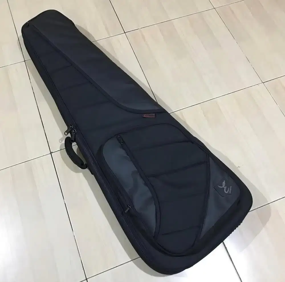 Gigbag tas semi hardcase gitar Enormous