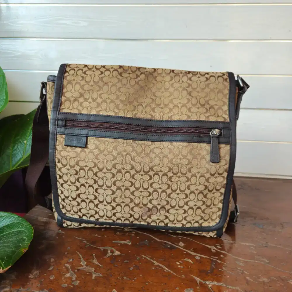 COACH SLING BAG FOR UNISEX