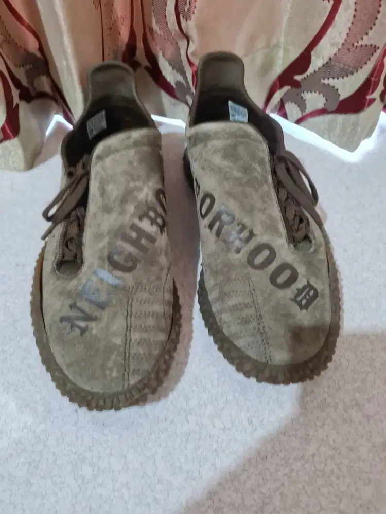 Adidas Neighborhood Sepatu Laki-laki (Bekas)