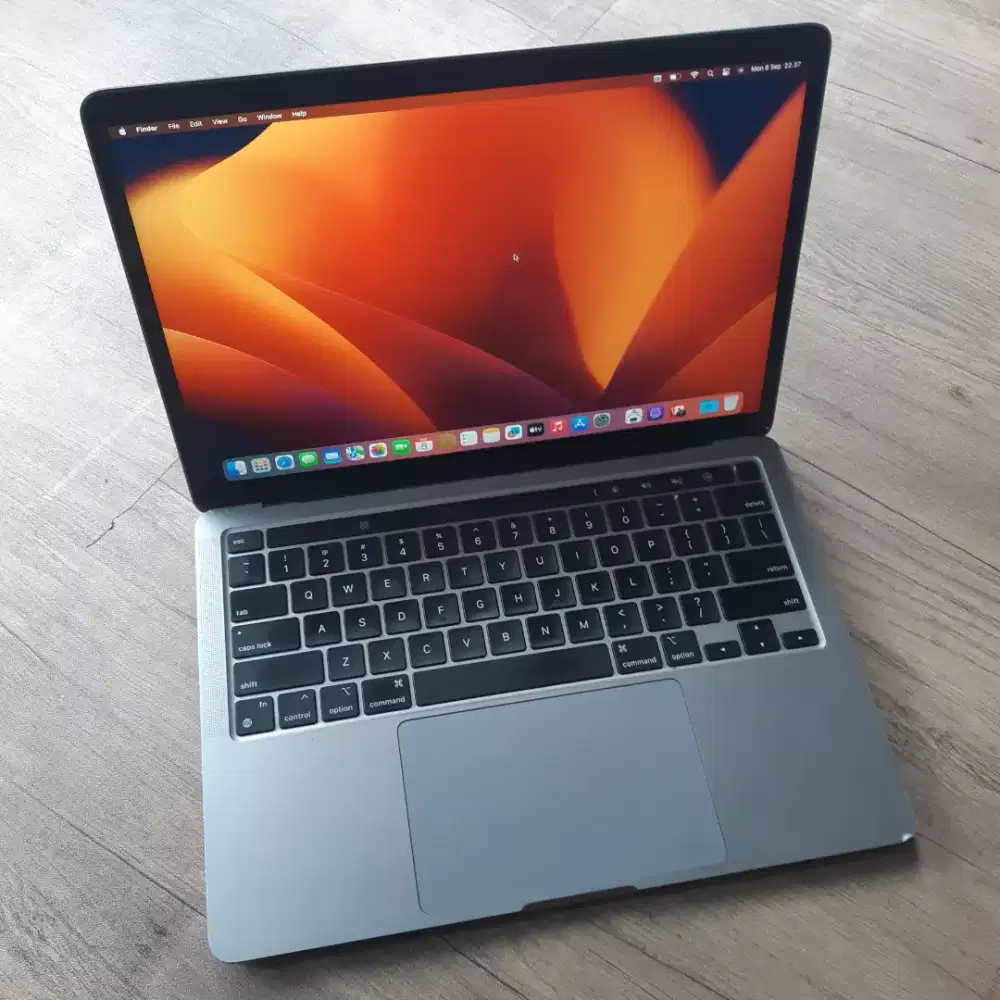 Macbook pro m1 2020 ram 16gb ssd 512gb 13 inch bisa cod