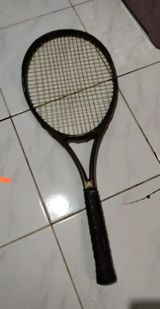 Raket tenis.Dynasty pro