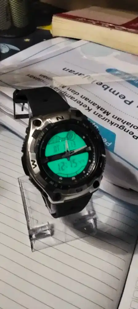 Jam tangan casio AQW-100