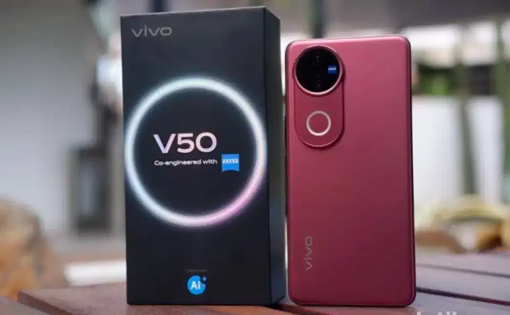 Vivo V50 12/256 dan 12/512