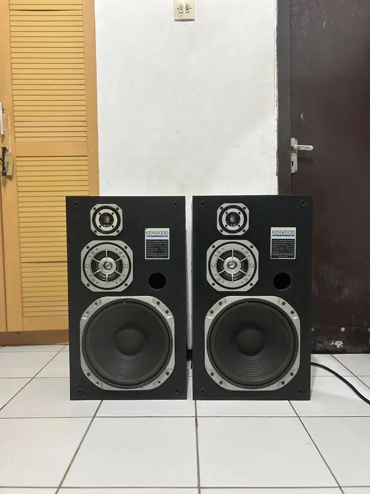 Kenwood LSK-700 II – Speaker 3 Way