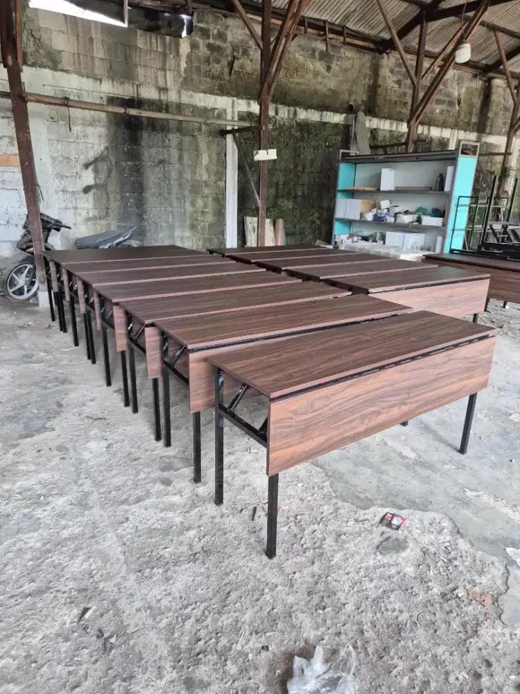 Meja lipat koper standar hotel model ibm polaris dengan besi pegas