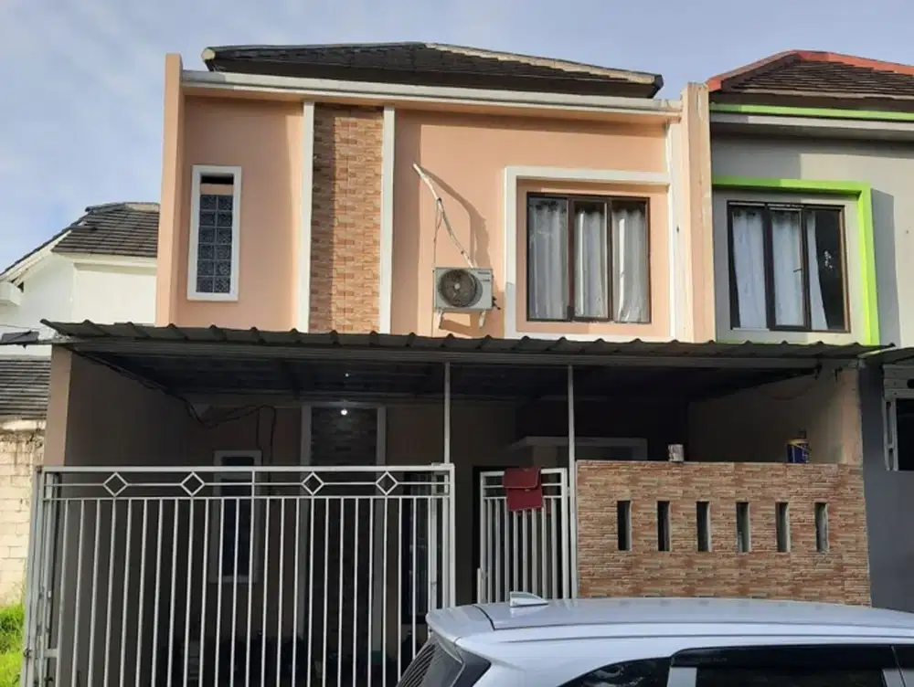 Rumah Hadap Selatan dekat AEON Mall BSD City Dibantu KPR J-25832