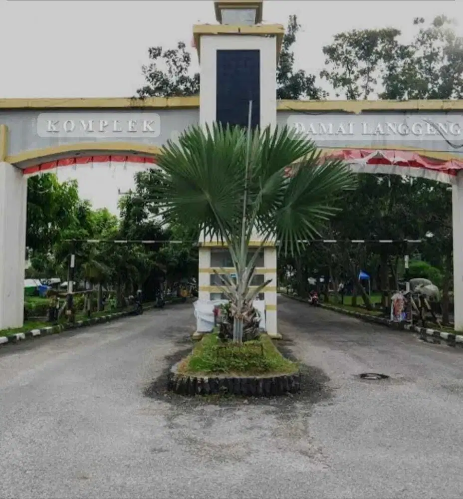 Dijual cepat ruko harga terbaik bonus renovasi di lokasi strategis Komplek Damai Langgeng, Soekarno Hatta Arengka, Pekanbaru